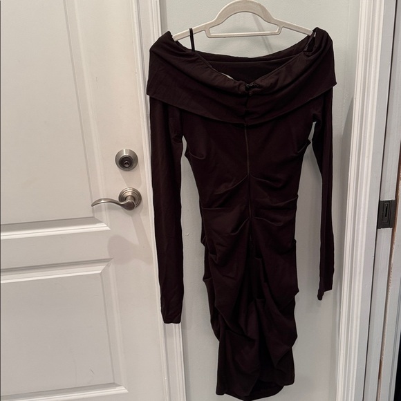 Nicole Miller Dress Bodycon Off Shoulder Ruching Midi XS - Picture 2 of 11